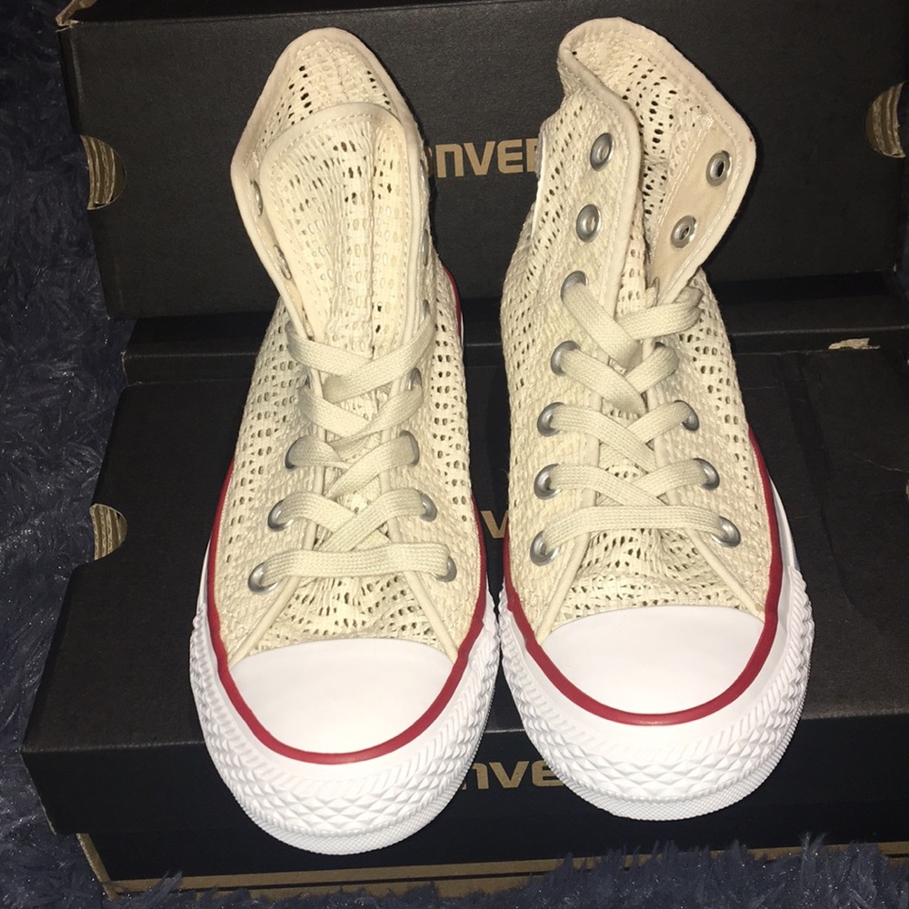 🆕 Converse Chuck Taylor All Star Crochet Hi Top - Picture 7 of 8